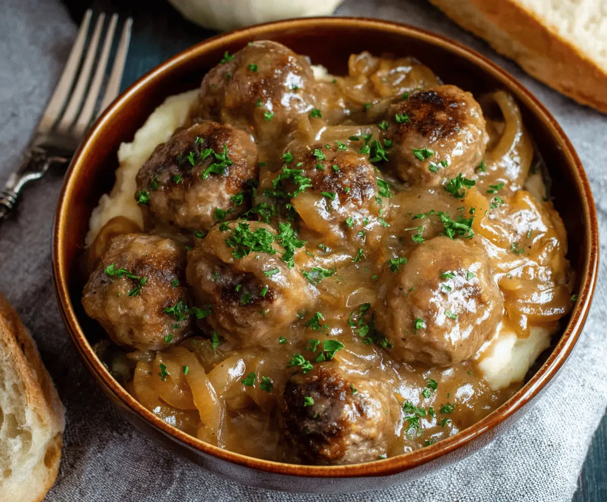 Easy Crockpot French Onion Meatballs Recipe