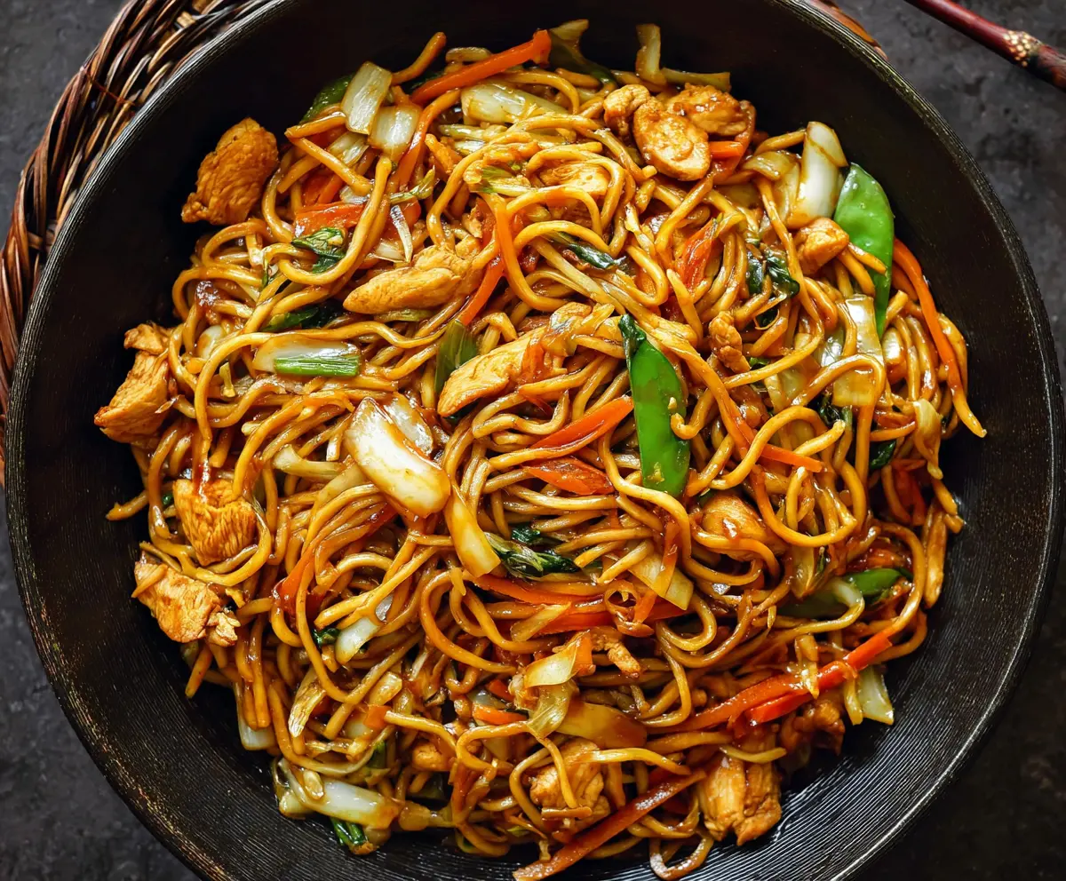 Easy Chicken Chow Mein Recipe