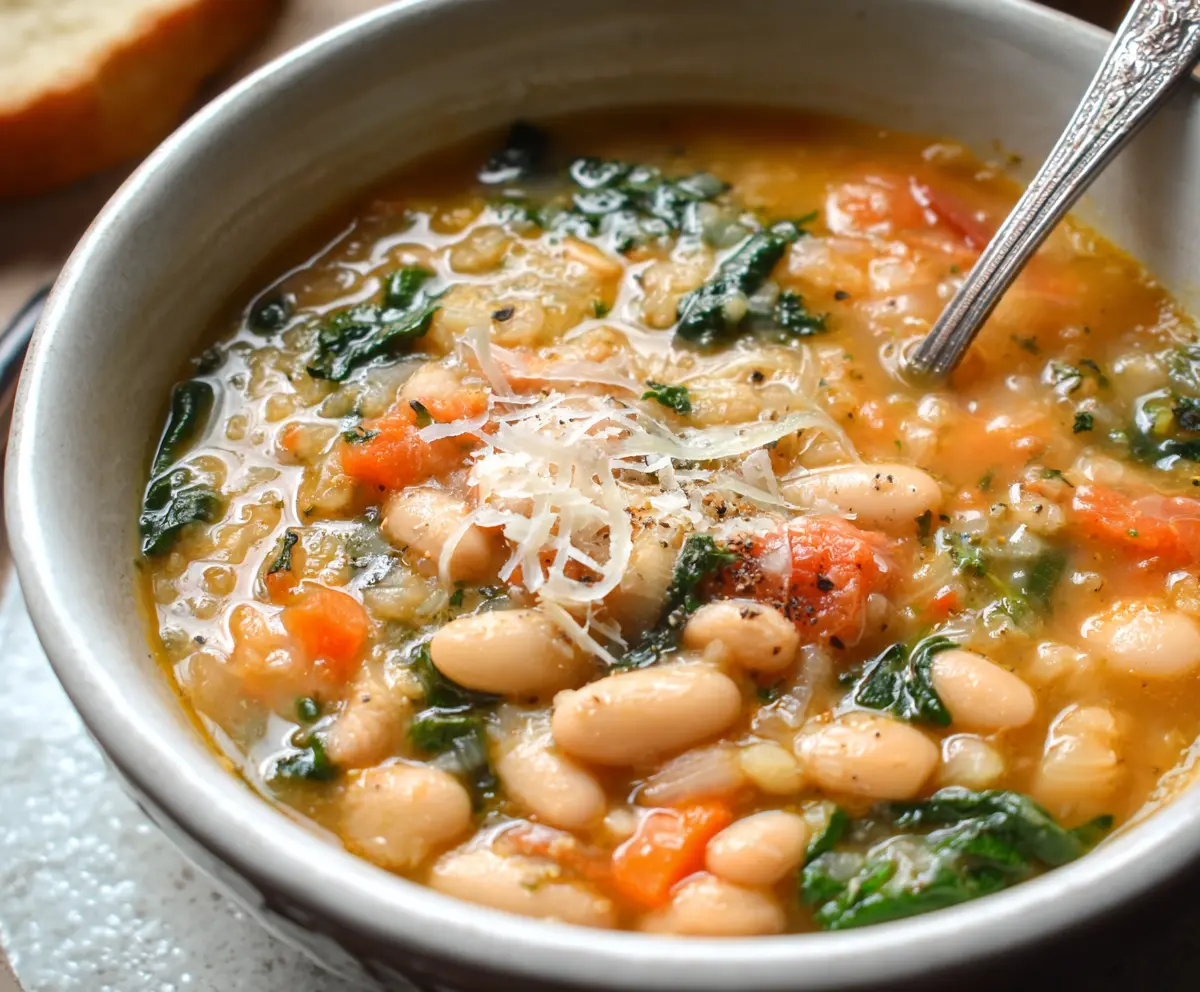 Easy White Bean Soup Recipe