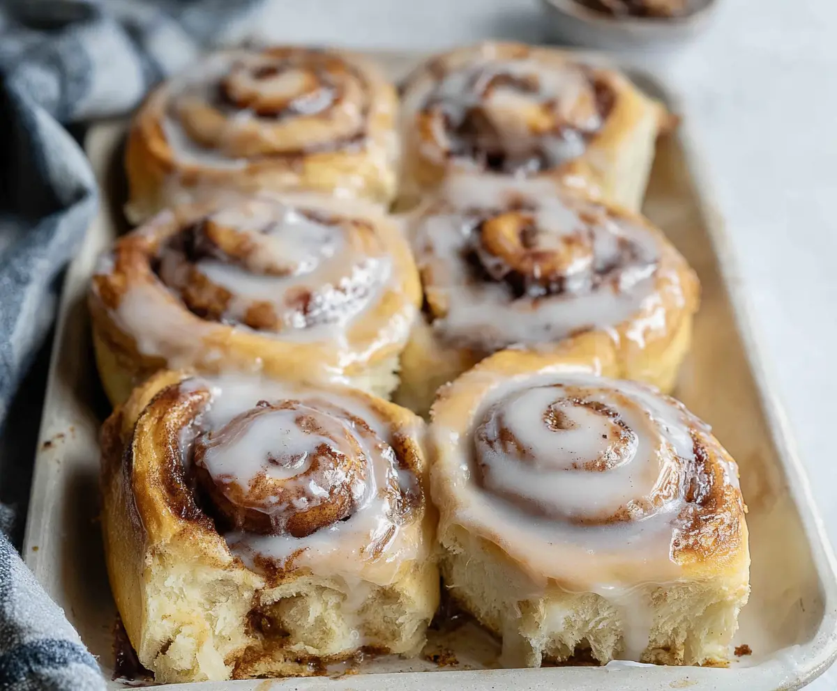 Quick 30-Min Sourdough Cinnamon Rolls